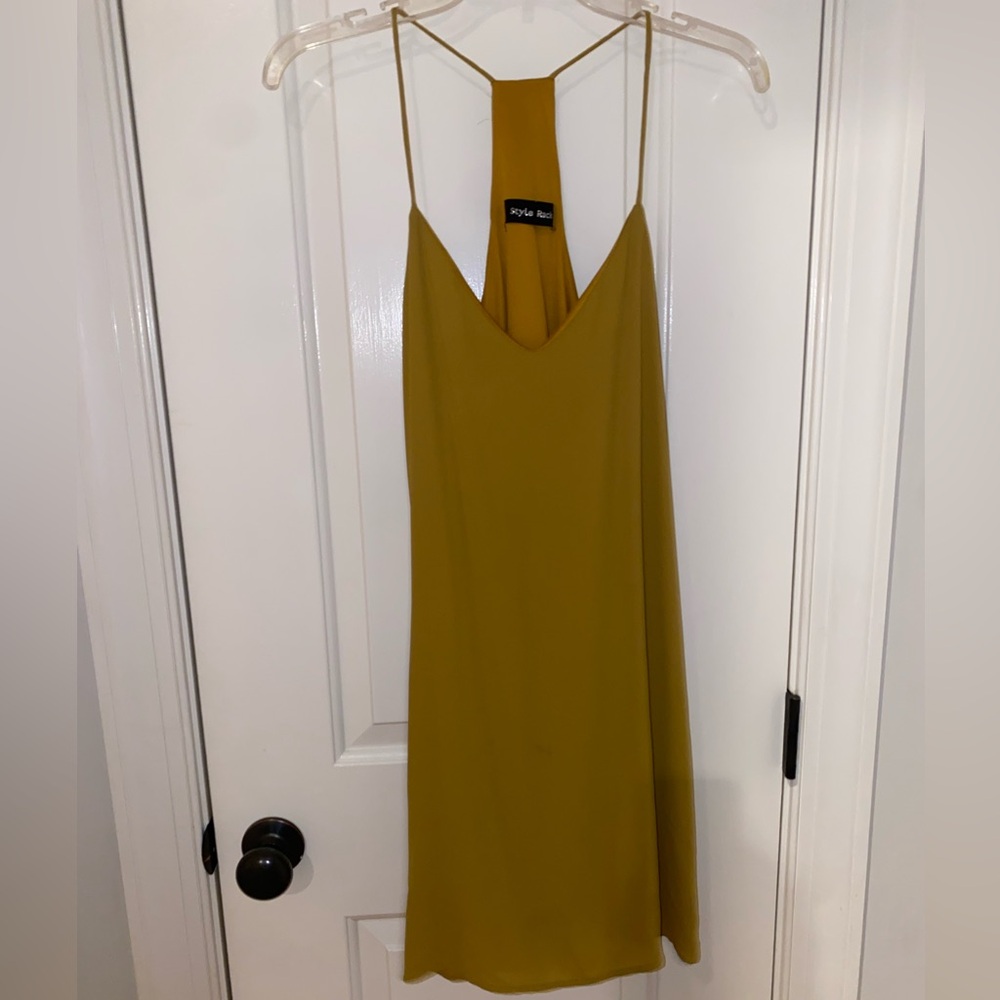 style rack yellow dress size large - Picture 2 of 4